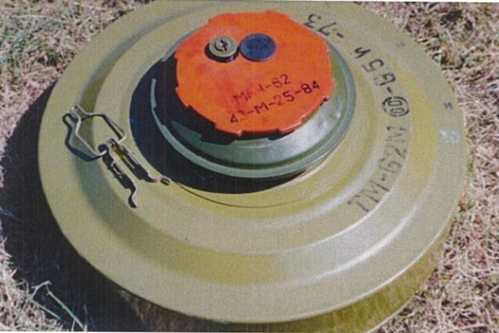Міна ТМ-62М з детонатором МВЧ-62