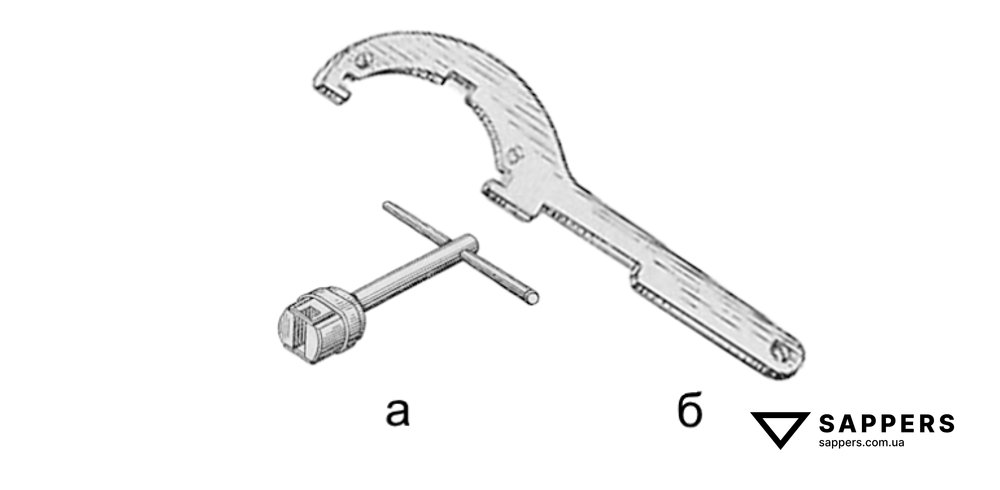 Ключі для підривників МВН-72 / МВН-80: а - ключ для відсіку з елементом живлення, б - ключ для вкручування підривника в міну
