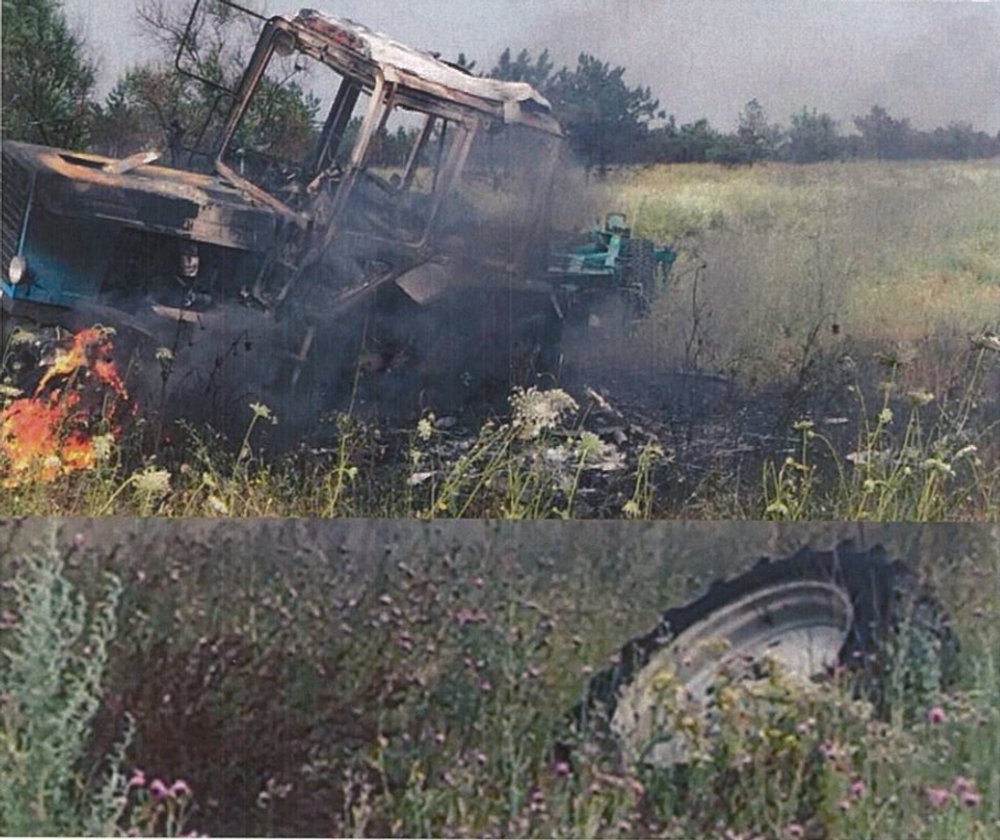 Підрив трактора на міні ТМ-46 в зоні АТО. Відірвано колесо, у водія контузія.