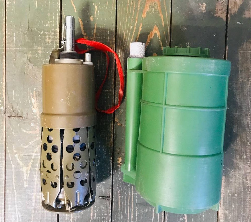 Left - MIB mine-grenade; right - POB mine