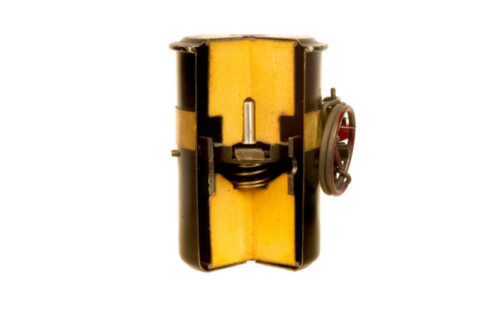 RG-4 у розрізі, навчальний макет