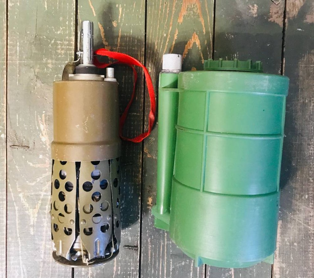 Left - MIB mine-grenade, right - POB mine
